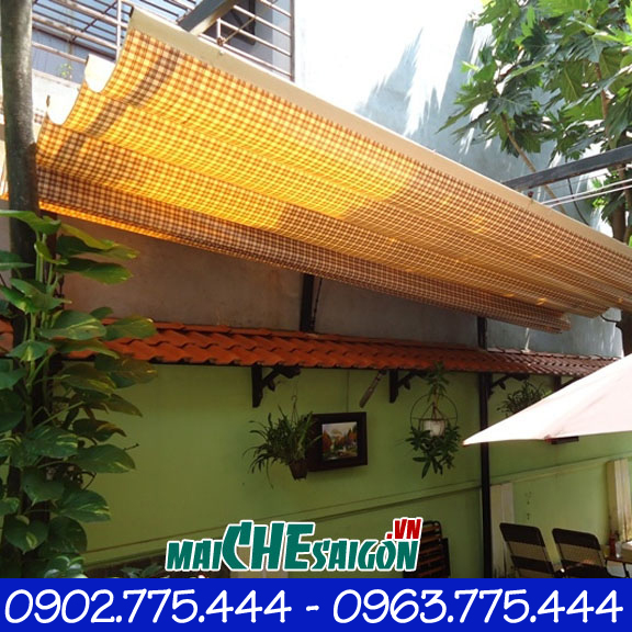 Mái xếp che nắng quán cafe tại sài gòn